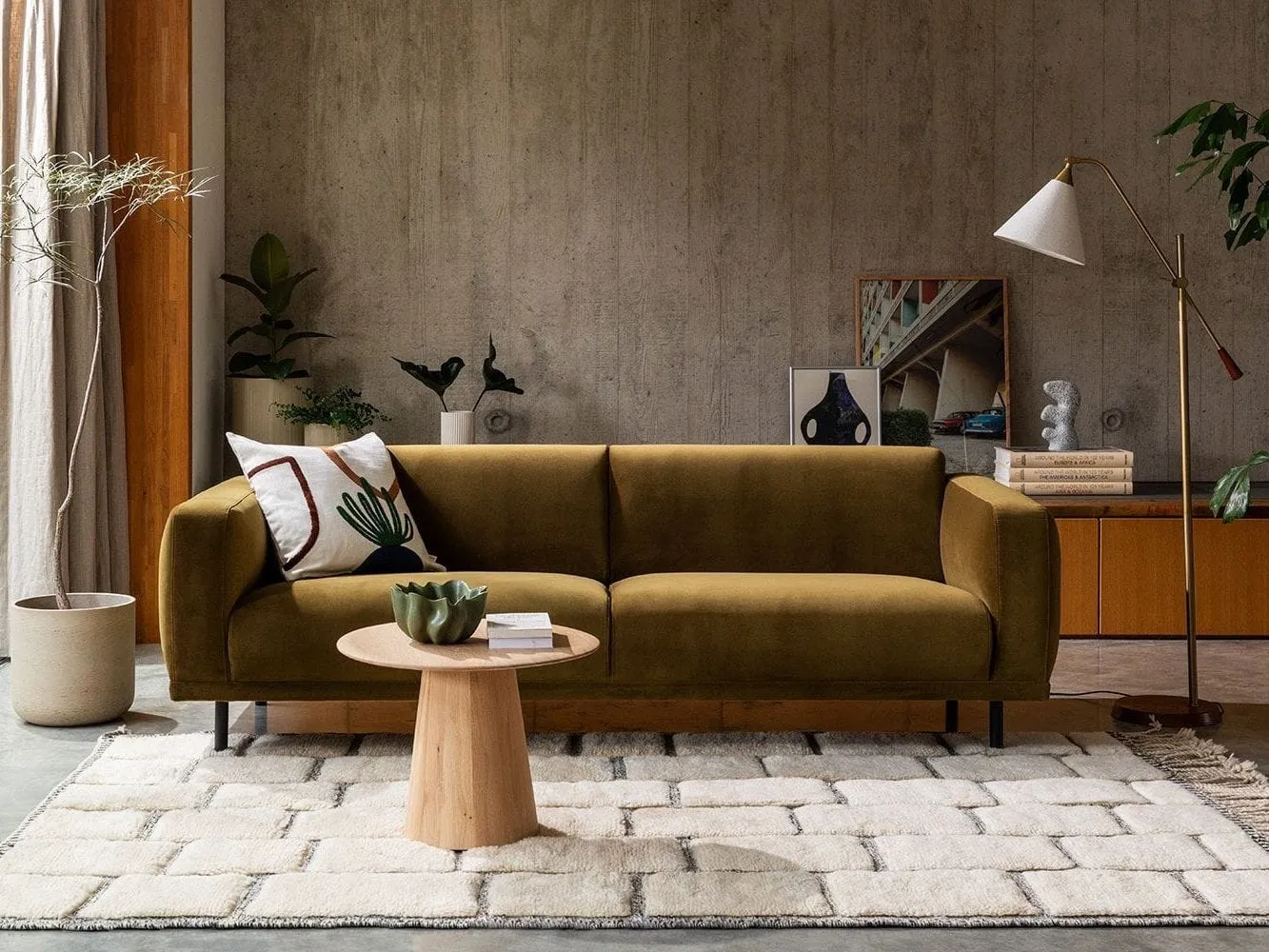 3-seater sofa upholstered with Smart Luxe Velvet Peridot fabric