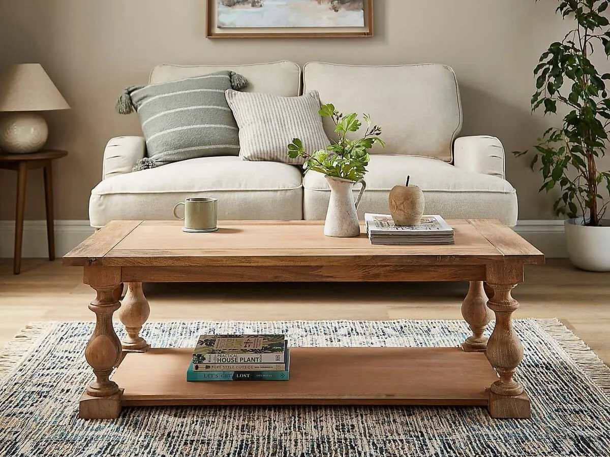 Oak coffee table with thick turned legs