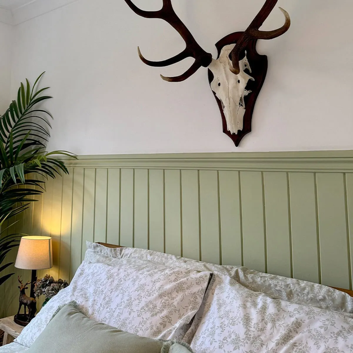 Painted tongue and groove wall panels