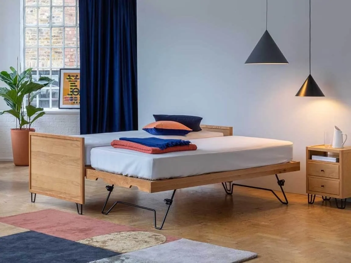 Oak guest bed