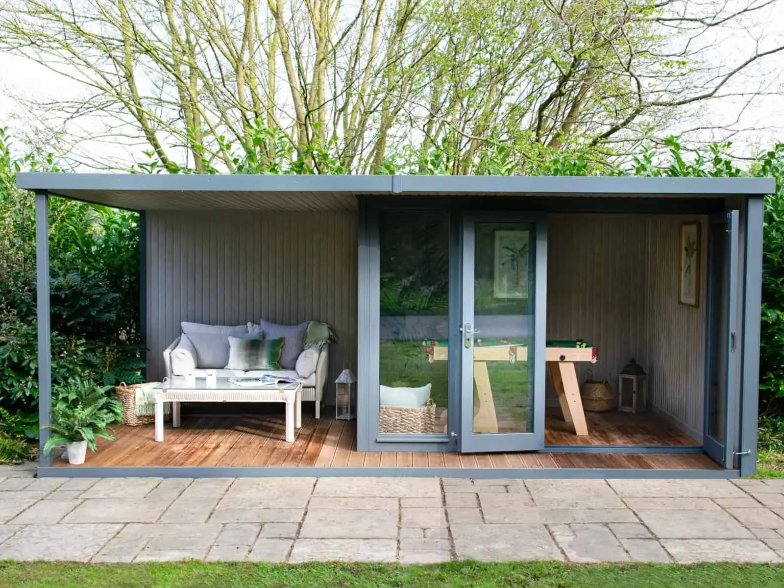 Large format corner garden studio