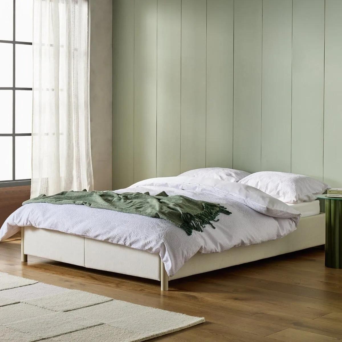 Natural fabric double bed with foldable base