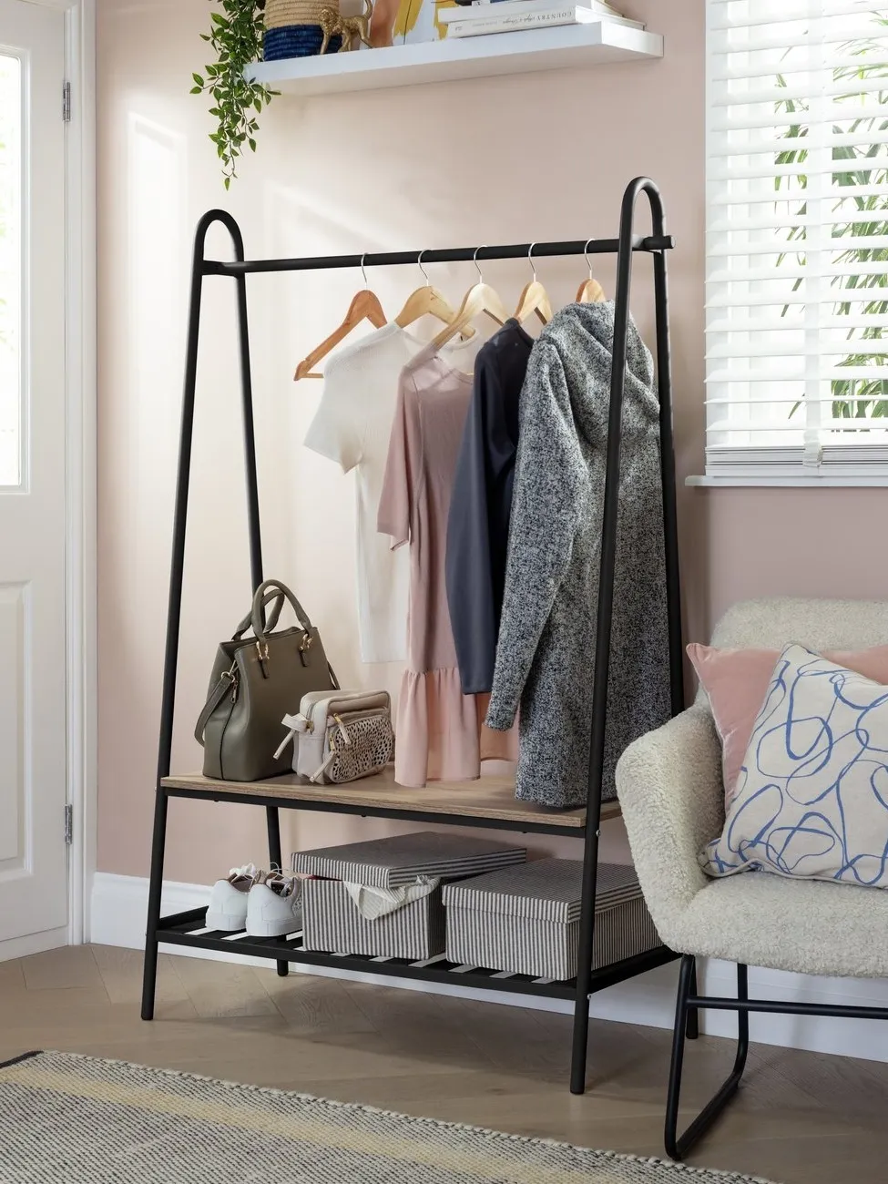 Double black clothes rail with shoe rack