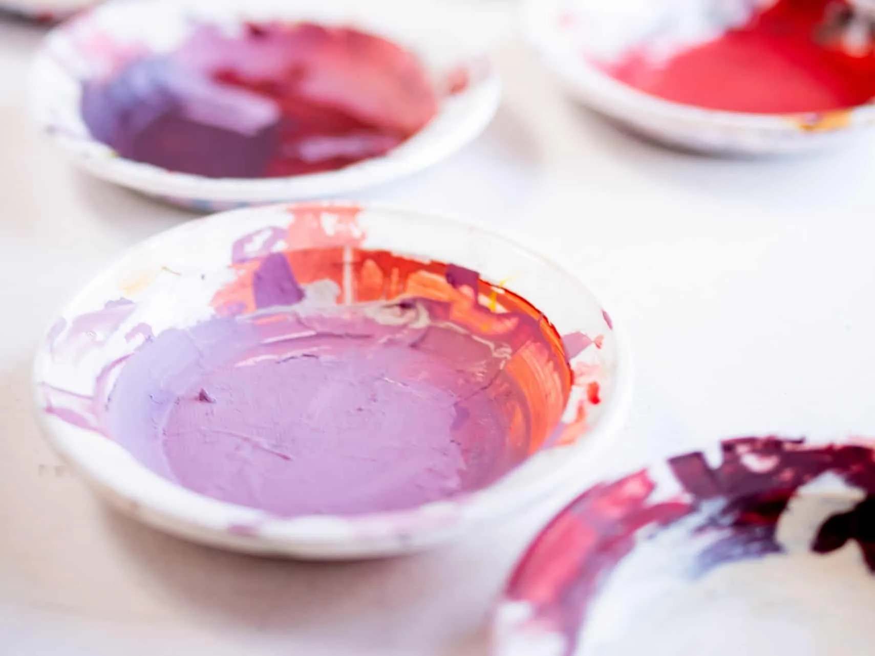 Dishes of coloured paint