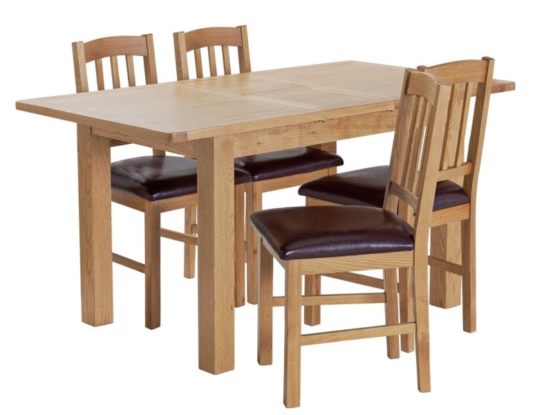 Extending oak dining table and 4 chairs