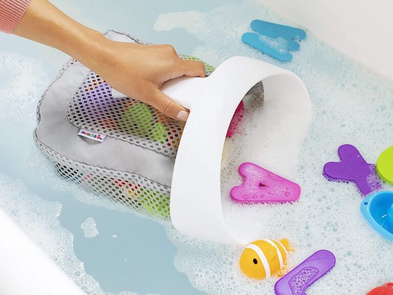 Bath toy storage and scoop