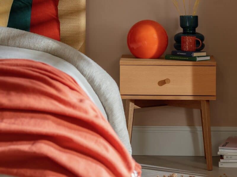 Retro-style oak bedside table with single drawer