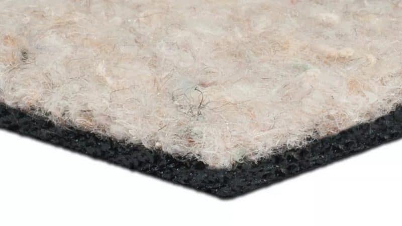 Rubber-backed felt underlay