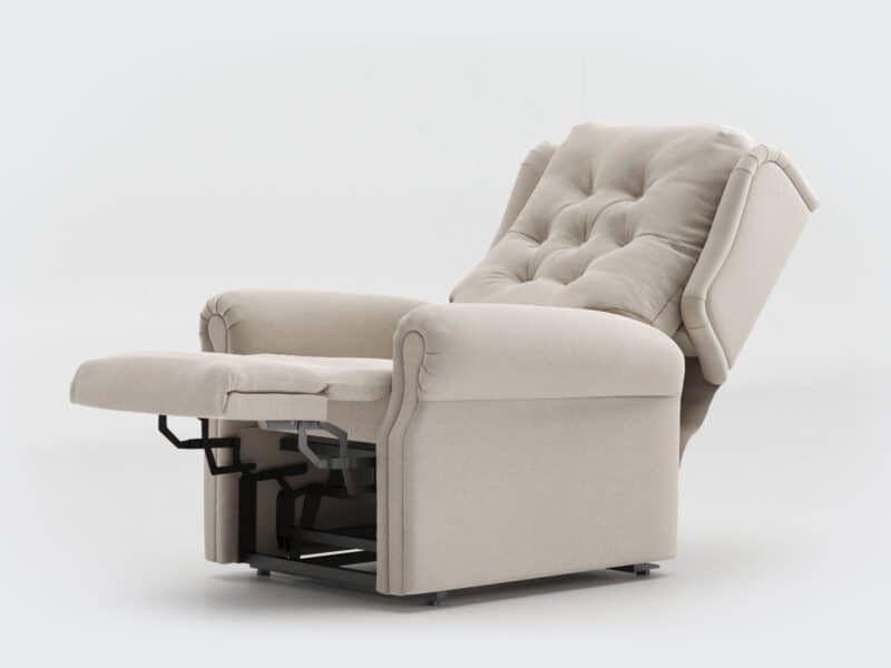 Tilted back reclining chair with buttoned backrest