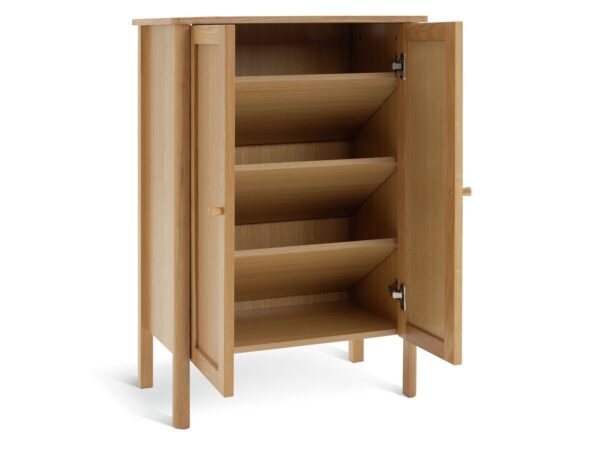Oak 2-door shoe cabinet